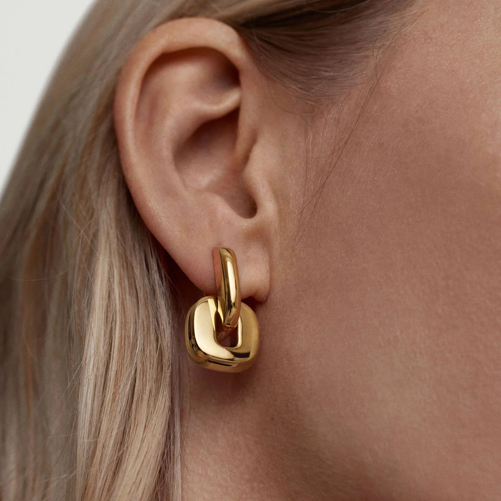 Viora Lock Pad Earrings