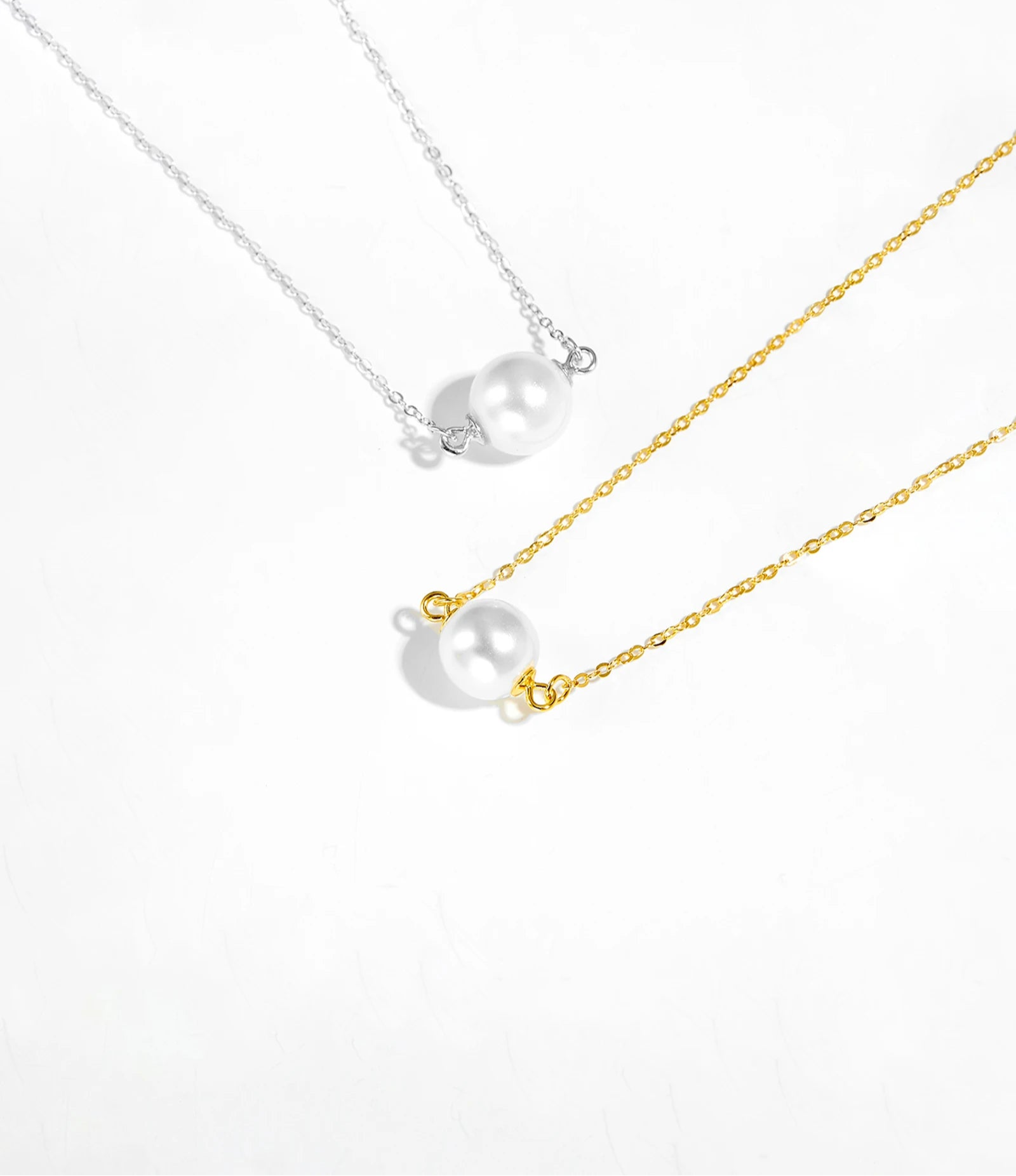 Aura Pearl Necklace