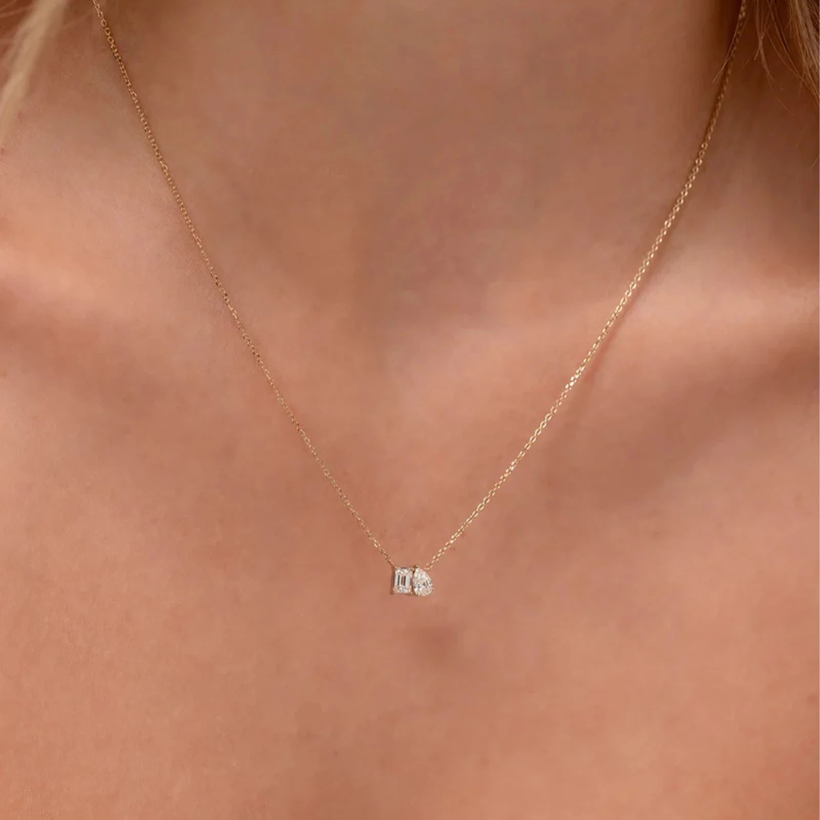 Lunaria Zircon Necklace