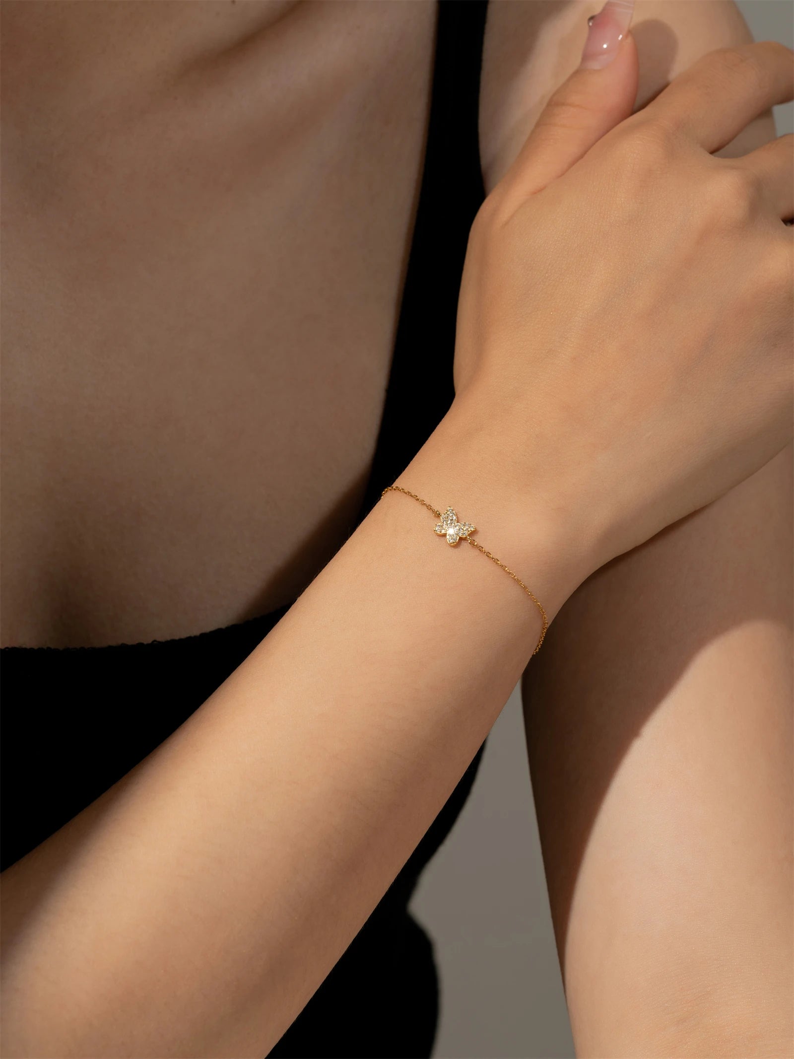 Amara Elegant Bracelet