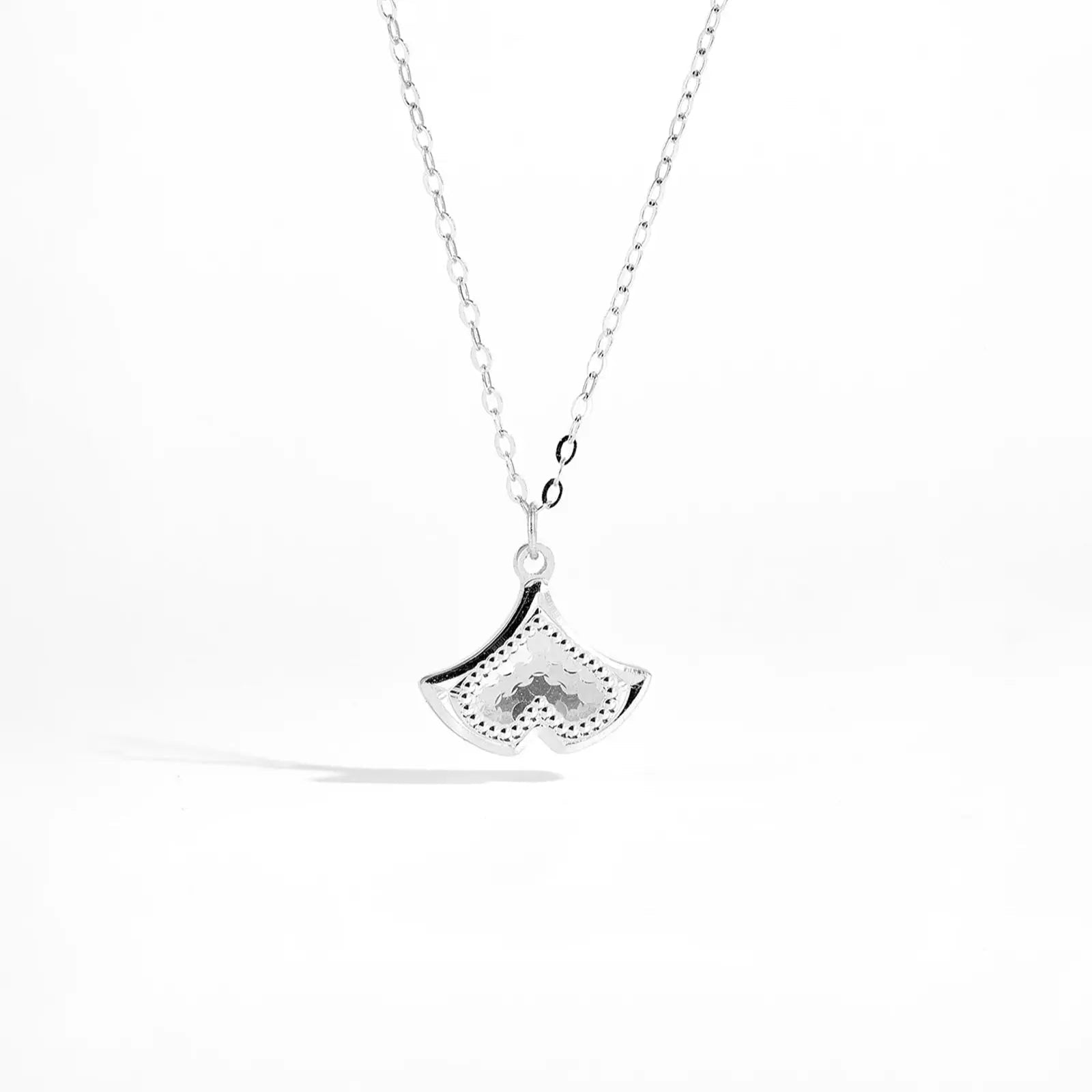 Paris Dainty Necklace - Ella Maison