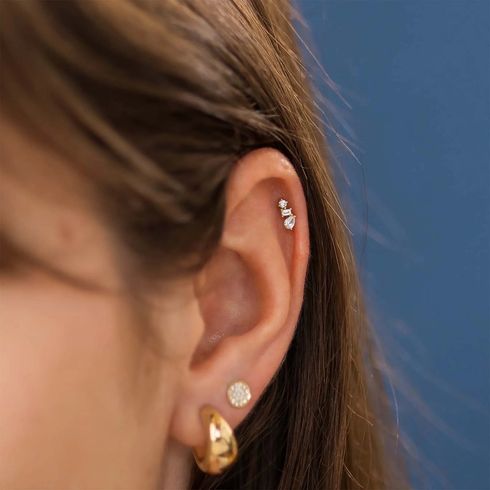 Maison Elegant Stud Earrings