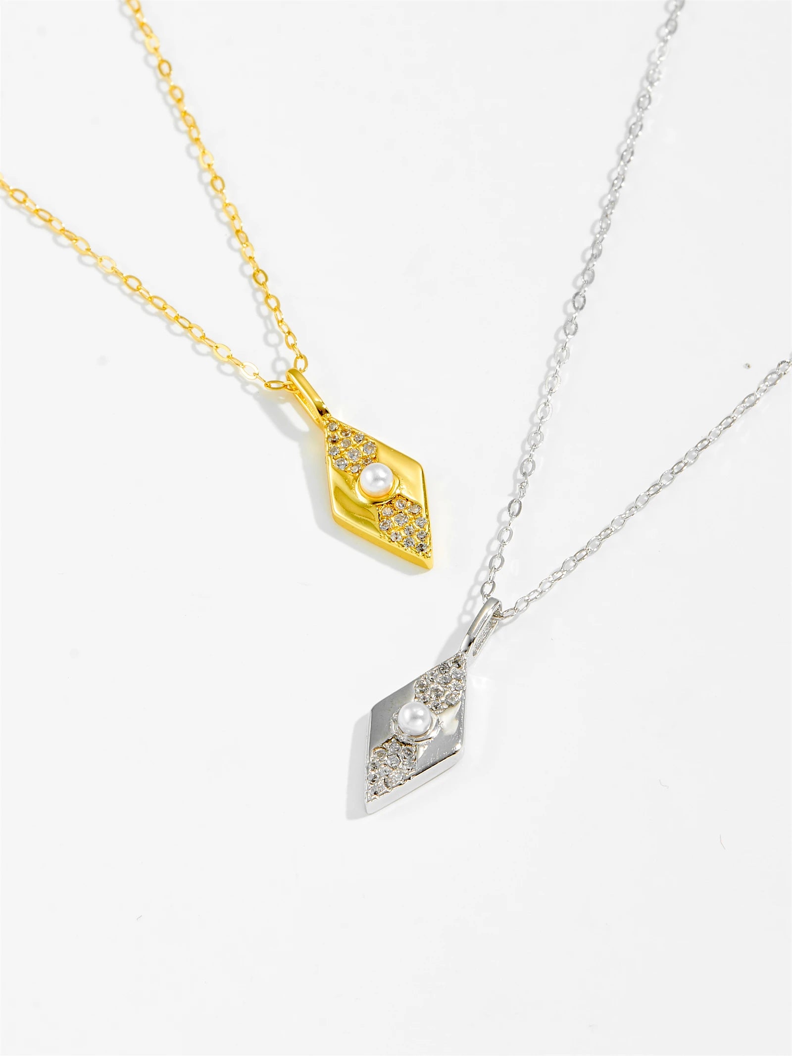 Lyra Rhombus Necklace