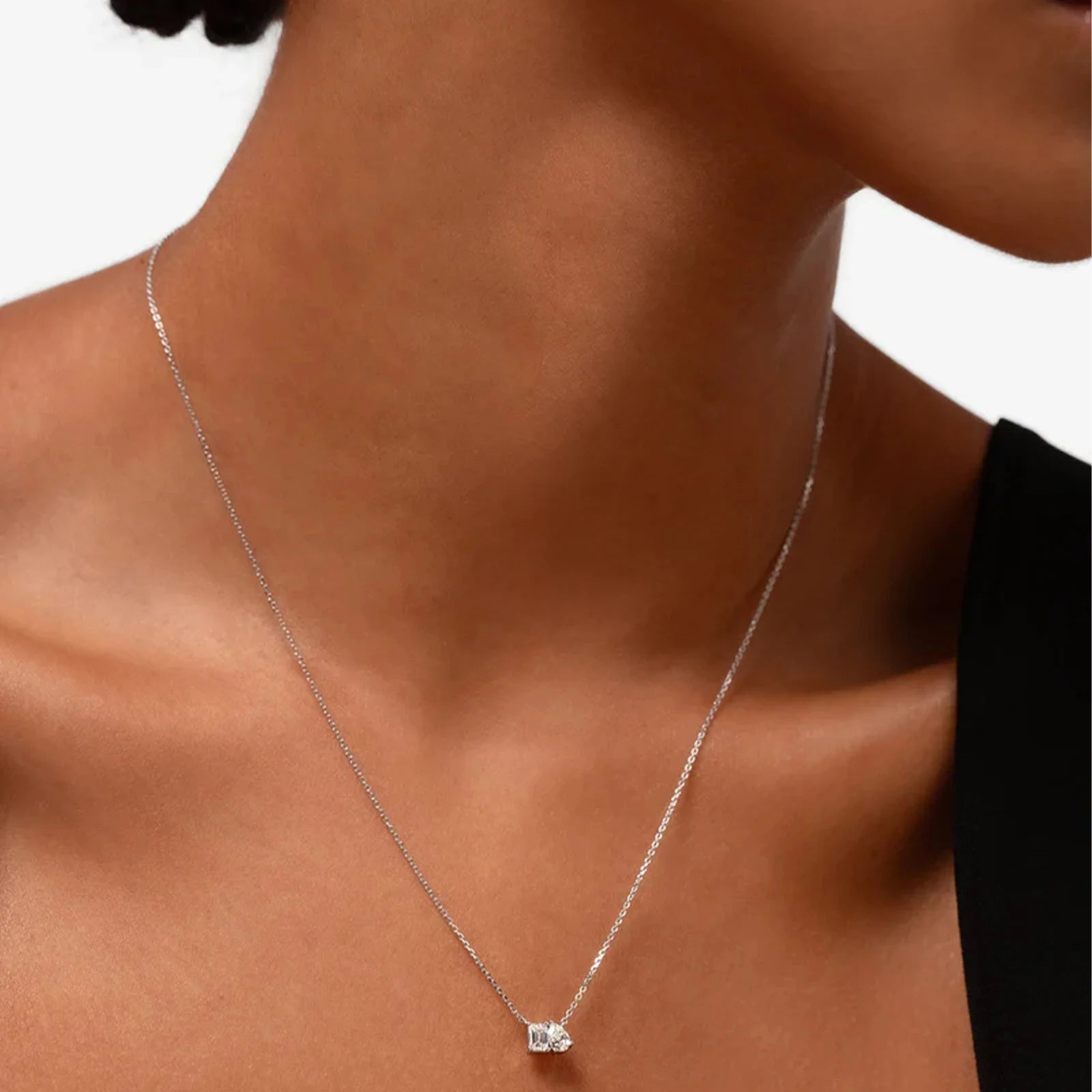 Lunaria Zircon Necklace