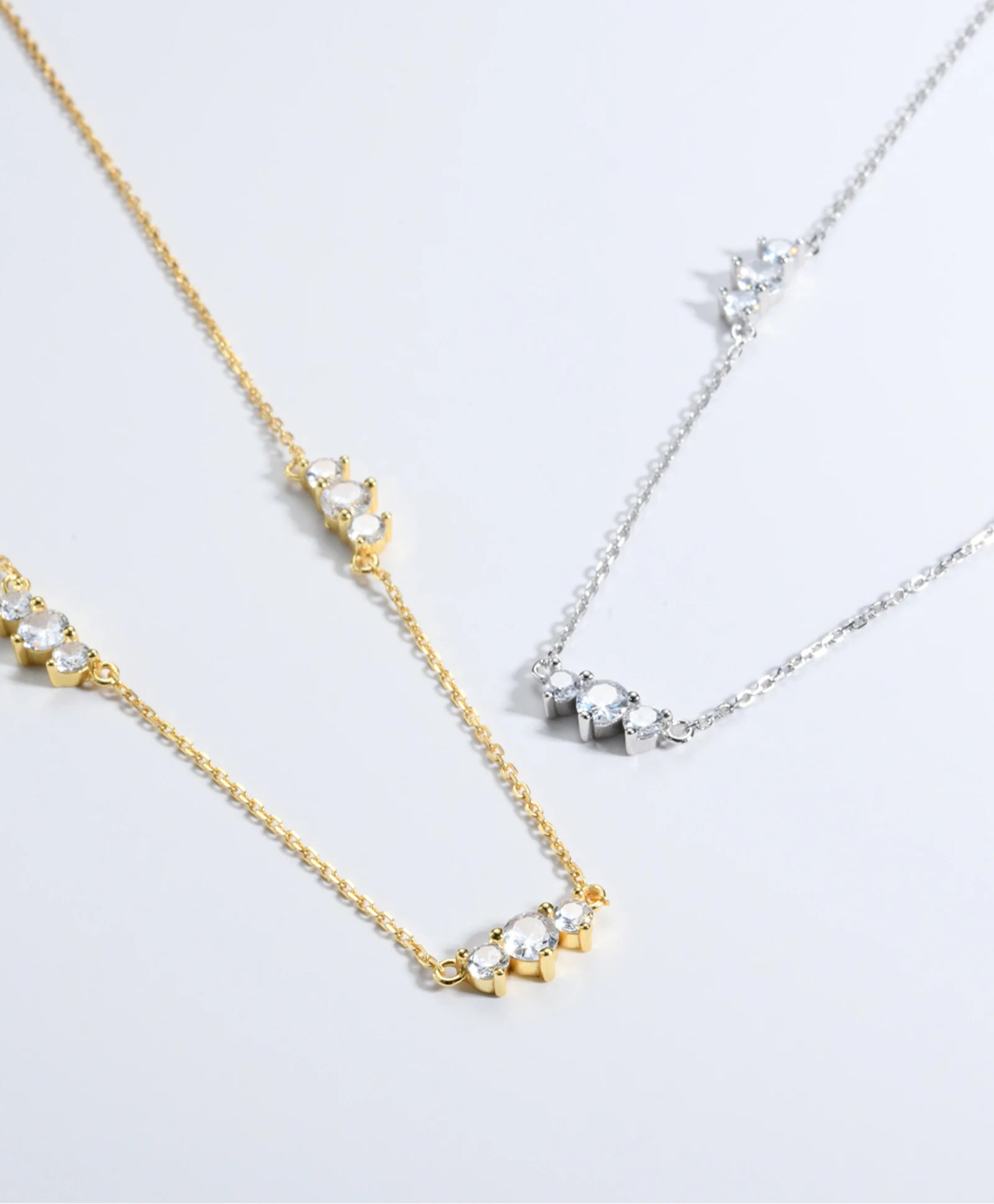 Elira Elegant Necklace