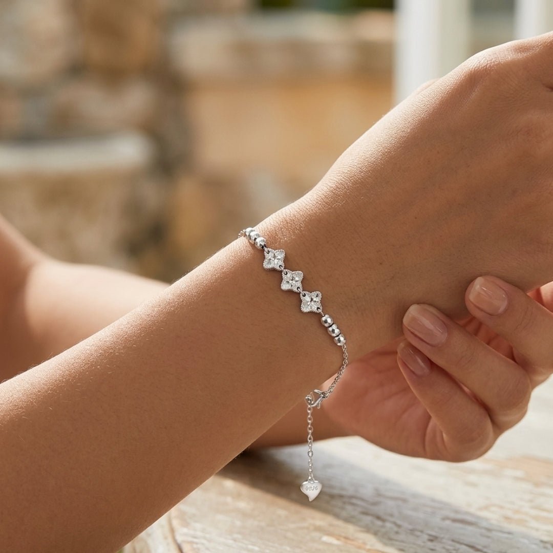 Dainty Bracelet - Ella Maison