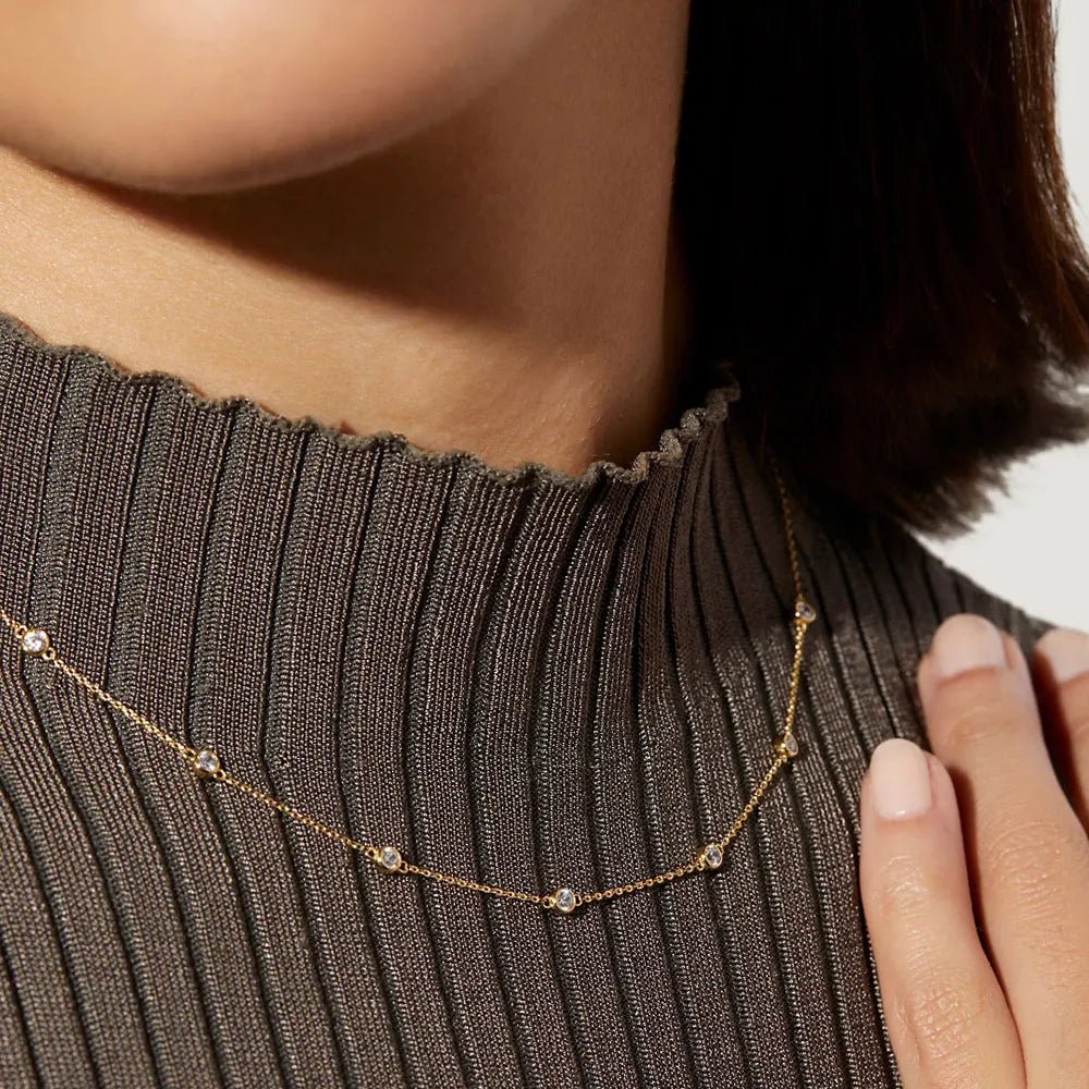 Diamond station Necklace - Ella Maison