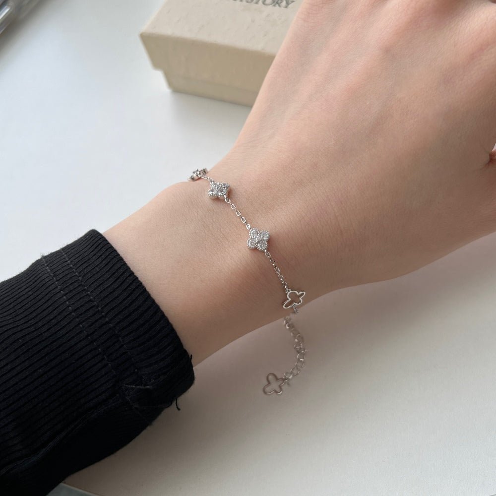 Motif Clover Bracelet - Ella Maison